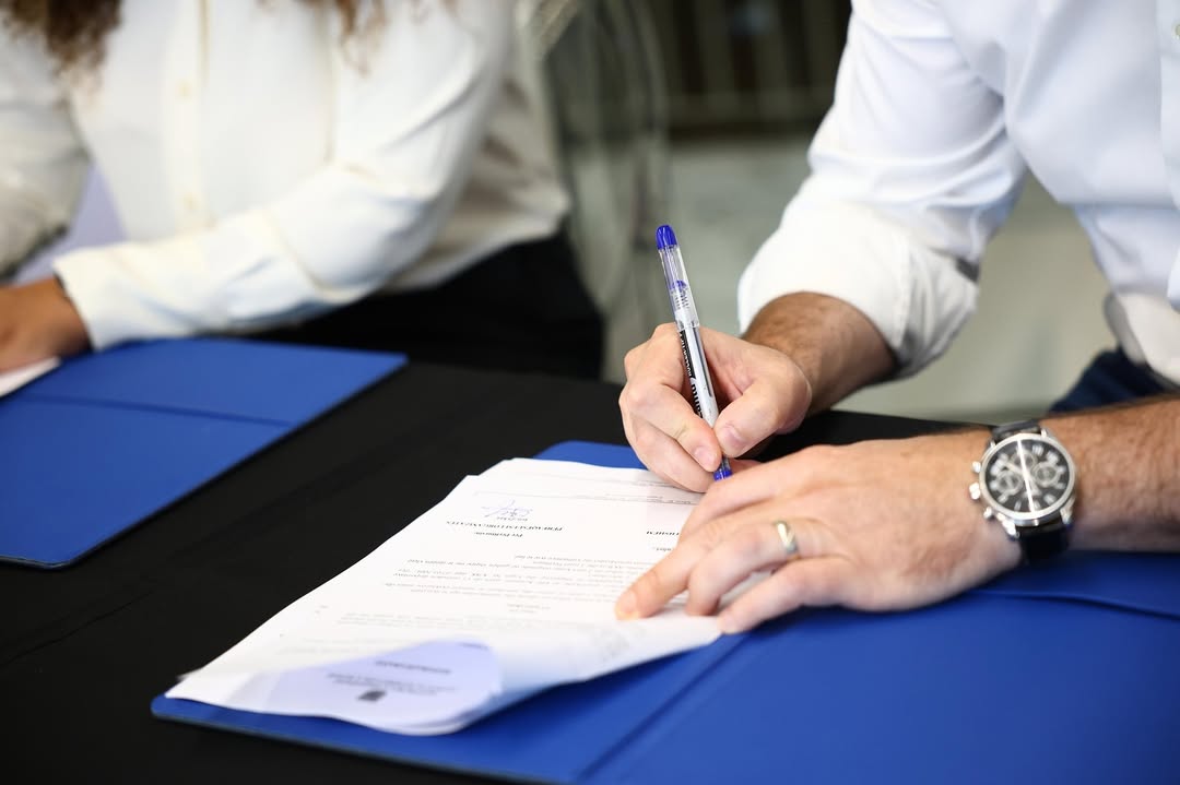 Investojmë për RININË, në çdo cep të Shqipërisë!🇦🇱🤝✍️ Nënshkruam kontratat me organizatat fit (3)