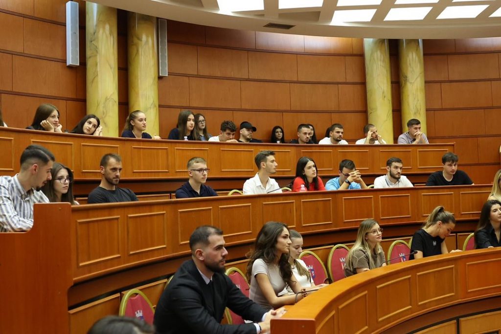 Rinia është forca që e çon përpara shoqërinë! ✨Me kënaqësi pranuam ftesën e Drejtorisë së Rinisë(1)