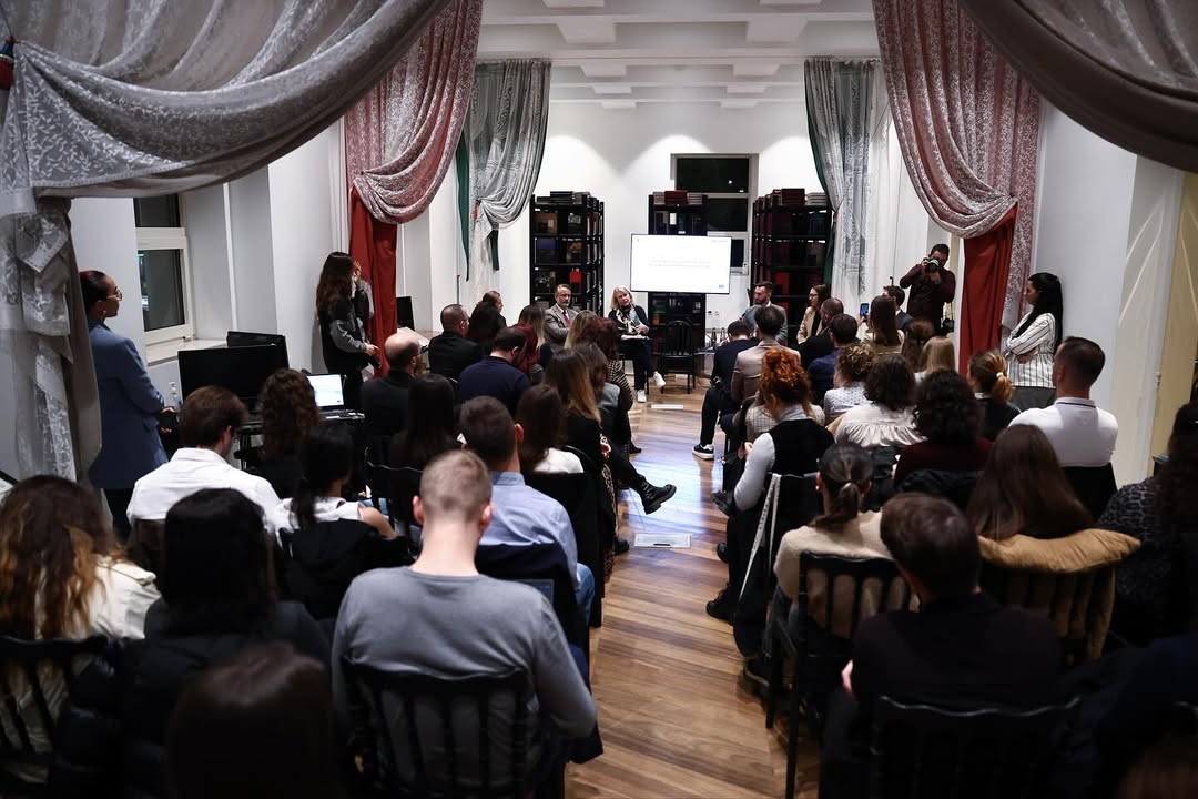 Rrjeti i Profesionistëve të Rinj (YPN) në partneritet me RCC po lançon Observatorin e Gjendjes s (6)