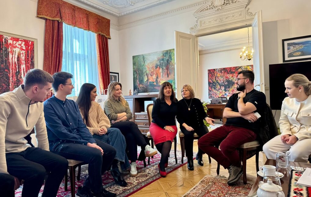 Agjencia Kombëtare e Rinisë, në bashkëpunim me Ambasadën e Shqipërisë në Austri nen kujdesin e A (2)