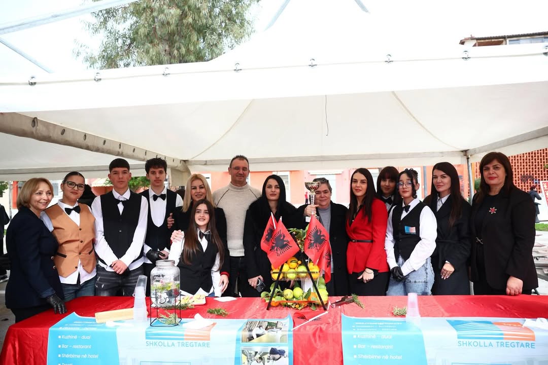 🇦🇱 “Rinia në Zemër të Vlorës” – 28 Nëntor 🇦🇱Një ditë plot emocion, muzikë dhe energji rinore (12)