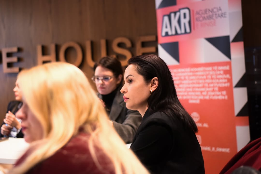 Së bashku për një rini më të fuqizuar dhe më aktive!Agjencia Kombëtare e Rinisë, në bashkëpunim (6)