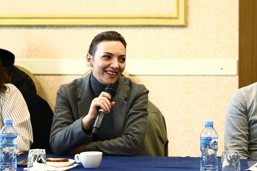 Dje u zhvillua takimi i përbashkët ndërmjet anëtarëve të KKR II dhe KKR III, një moment i rëndës (2)