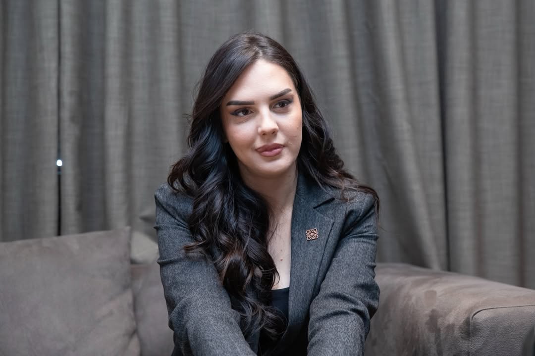 Presidenti i Komitetit Olimpik Kombëtar Shqiptar, z. Fidel Ylli, priti në një takim në zyrën e t (8)