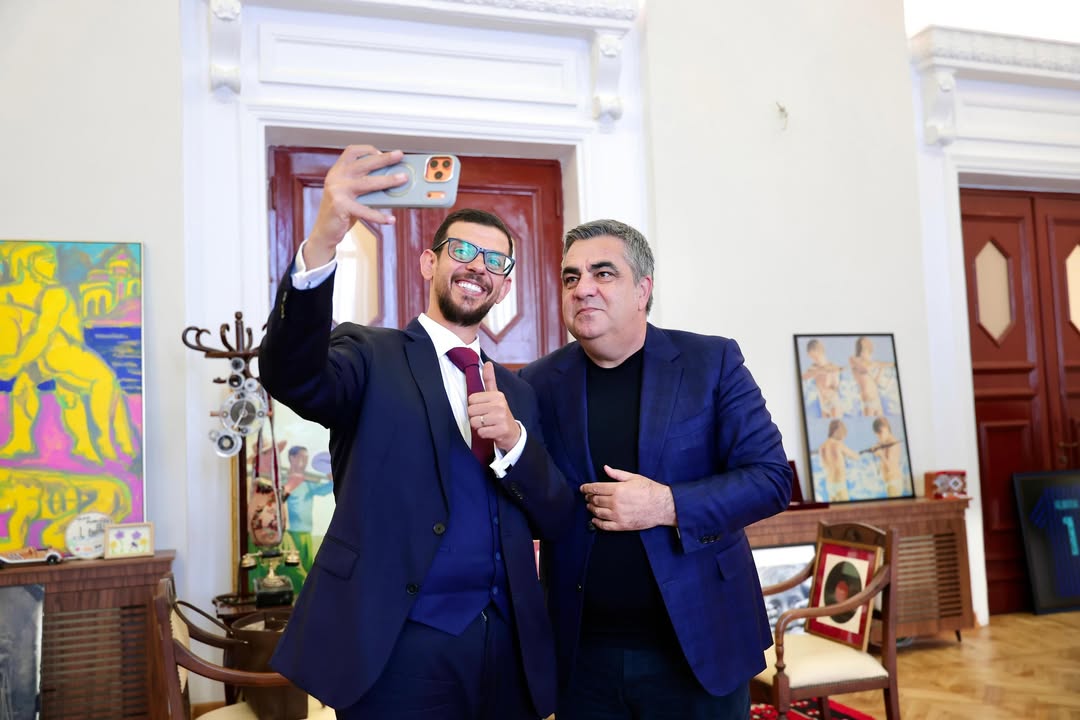SnapInsta.to_671119231_18357845254235571_2567680524610371017_n