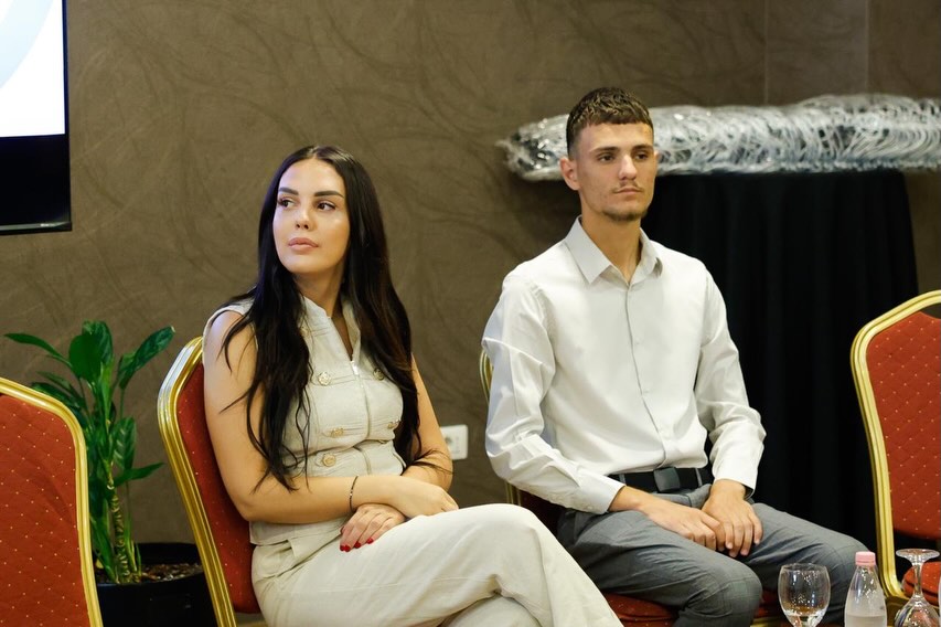 Në emër të Agjencisë Kombëtare të Rinisë, Drejtoresha e Përgjithshme, znj. Sara Bodo, mori pjesë (4)