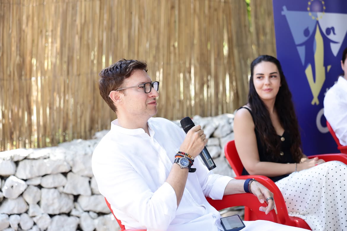 Një nga panelet më të ndjekura dhe me interesin më të madh të RinCamp 2026 – “N’Zë Evropë”, që u (2)